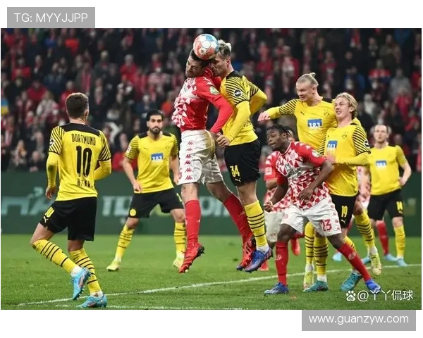 美因茨以防守反击战术持续提升，强劲逆袭对手表现稳健