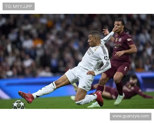 C罗边锋时期速度与突破如何支撑进攻爆发