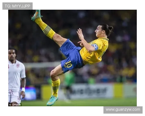 伊布今儿走路带风，看他家豪车库能拍个综艺了吧？